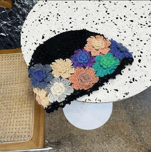 Vintage floral openwork crochet hat - Image 3