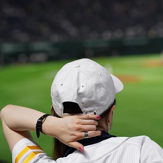 Classic low-profile baseball cap - Image 2